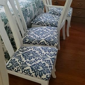 Drop leaf wooden dining table with 6 chairs